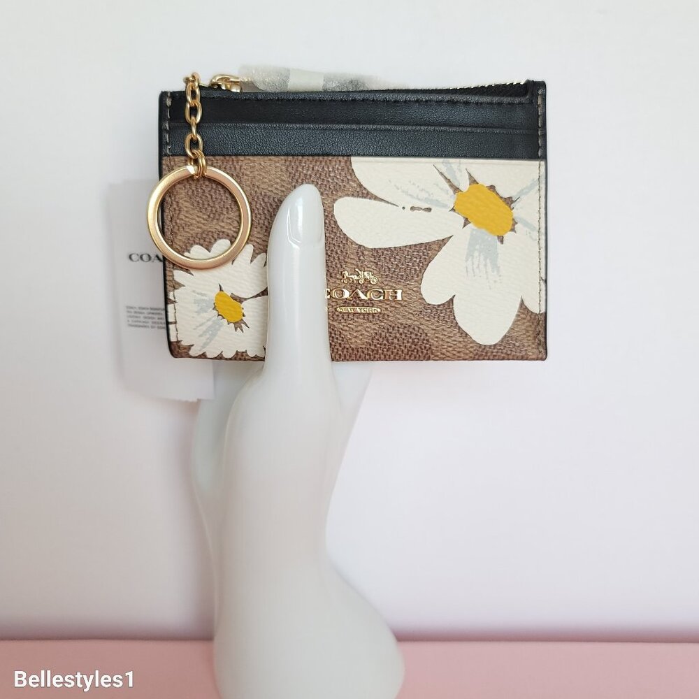 COACH Mini Skinny ID Case In Signature Canvas With Floral Print- Tan Multi🎈⭐
